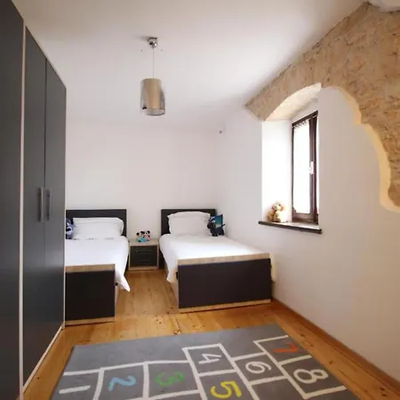 Adriana - Two Bedroom * Bale